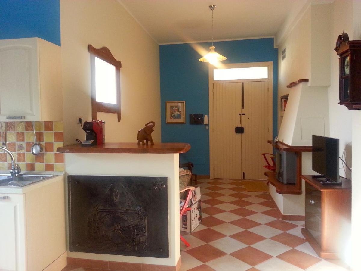 Casa Ondina Ussana - Giardino, Wi-Fi, Aria Condizionata Apartman Kültér fotó